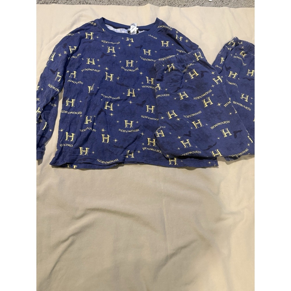 Harry Potter Hogwarts 2-Piece Pajamas Lounge Set Ladies Size Medium Relaxed Blue